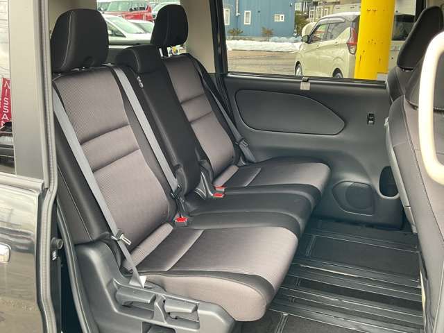 NISSAN SERENA  S-HYBRID 4WD 2022 Image 31