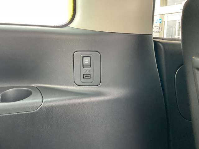 NISSAN SERENA  S-HYBRID 4WD 2022 Image 31