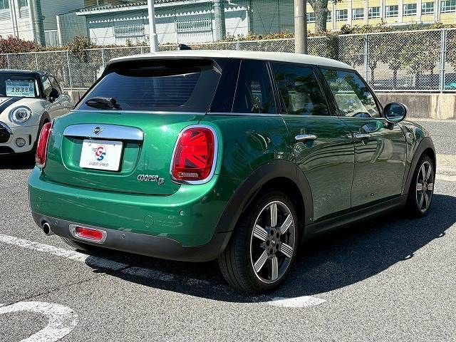 BMW MINI COOPER D 5DOOR 2020 Image 31