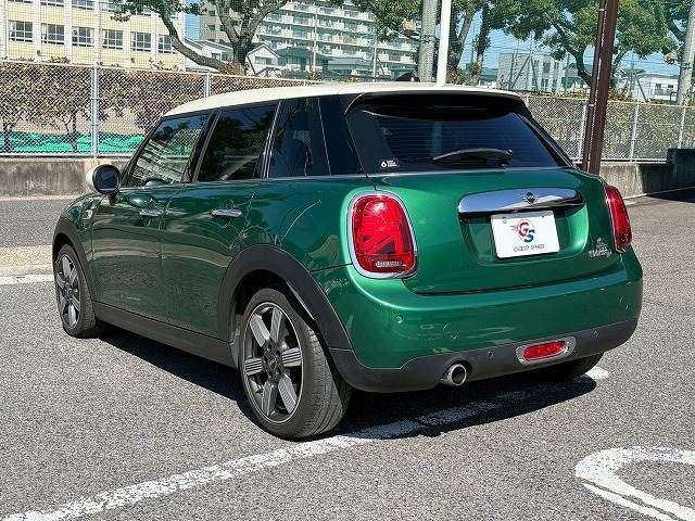 BMW MINI COOPER D 5DOOR 2020 Image 31