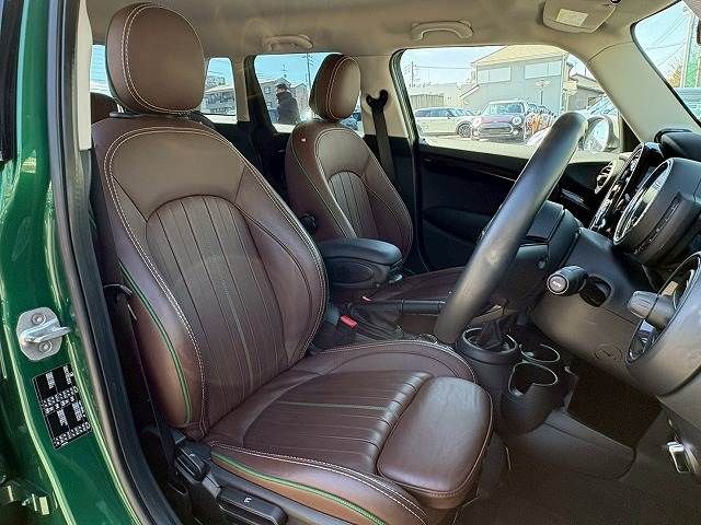 BMW MINI COOPER D 5DOOR 2020 Image 31