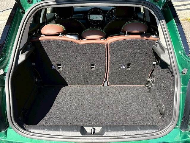 BMW MINI COOPER D 5DOOR 2020 Image 31