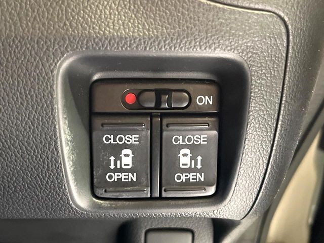 HONDA N BOX CUSTOM 2016 Image 31