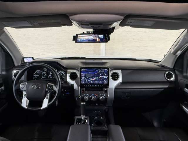 TOYOTA TANDORA 4WD 2019 Image 31