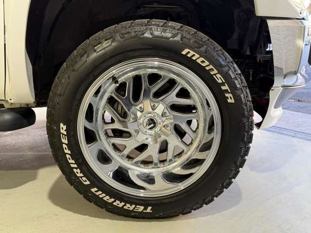 TOYOTA TANDORA 4WD 2019 Image 31