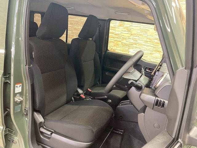 SUZUKI JIMNY NOMADE 2026 Image 31