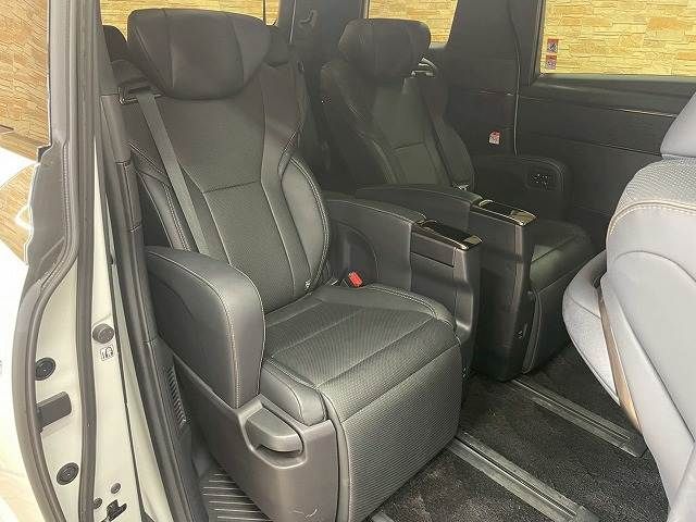 TOYOTA ALPHARD 4WD 2023 Image 31