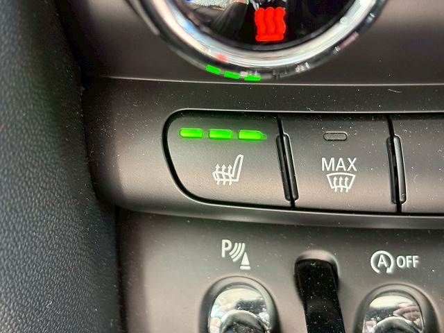 BMW MINI COOPER SD 5DOOR 2020 Image 31