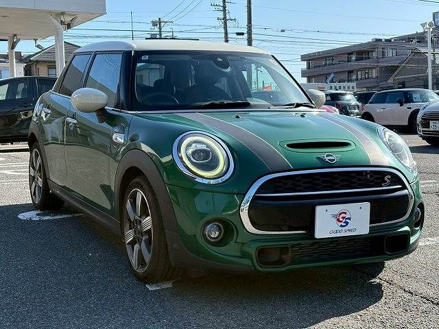 BMW MINI COOPER SD 5DOOR 2020 Image 31