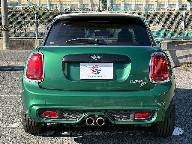 BMW MINI COOPER SD 5DOOR 2020 Image 31