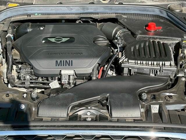 BMW MINI COOPER SD 5DOOR 2020 Image 31