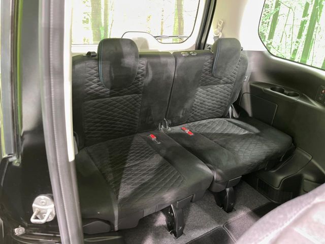 NISSAN SERENA  S-HYBRID 4WD 2016 Image 31