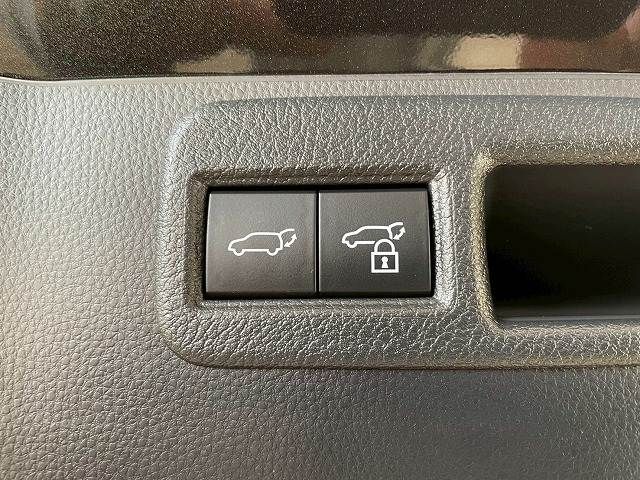 TOYOTA HARRIER HYBRID 2022 Image 31