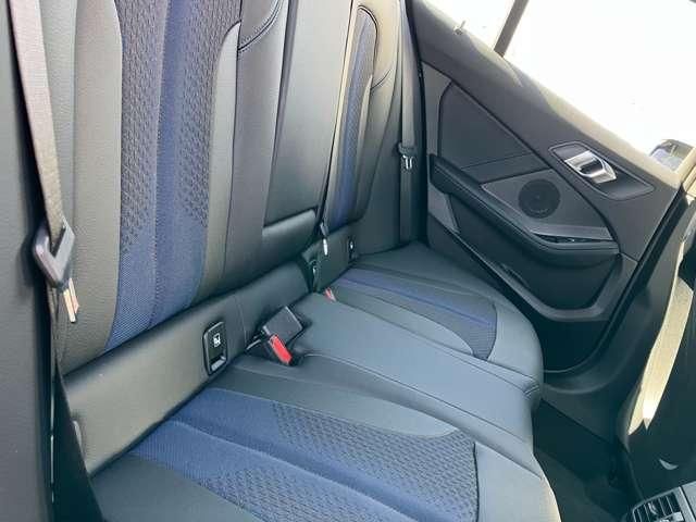 BMW 1SERIES 2024 Image 31