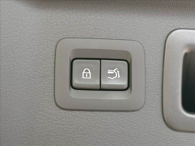 MAZDA CX-80 2024 Image 31