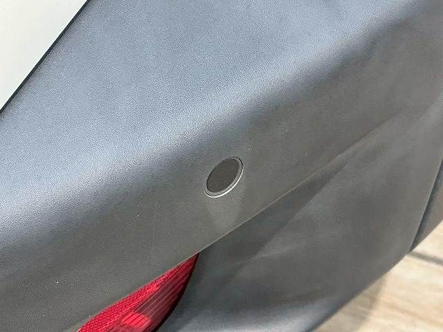 PEUGEOT 2008 2020 Image 31