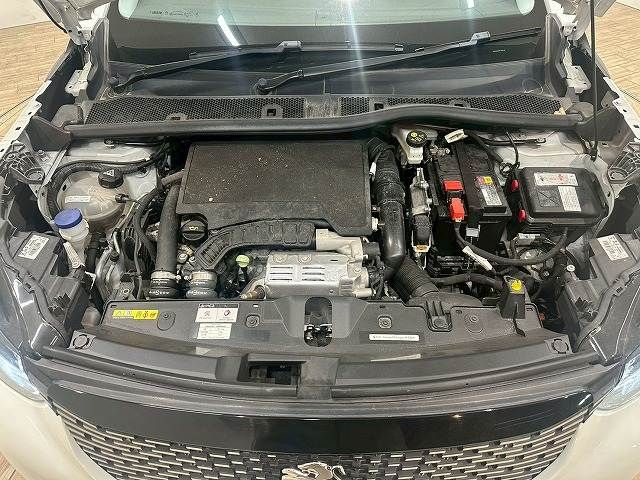 PEUGEOT 2008 2020 Image 31