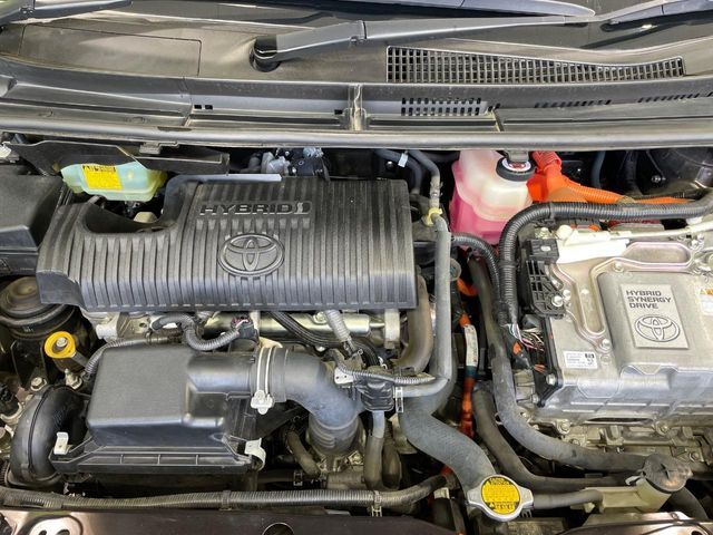 TOYOTA SIENTA HYBRID 2017 Image 31