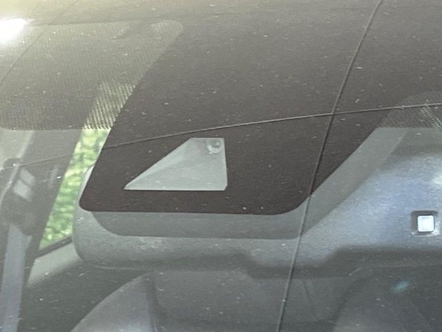 TOYOTA C-HR 2017 Image 31