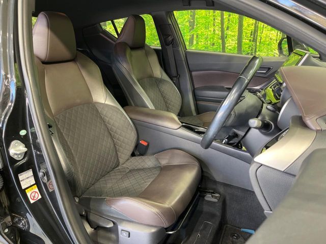 TOYOTA C-HR 2017 Image 31