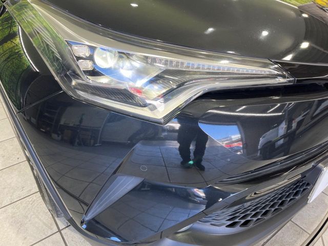 TOYOTA C-HR 2017 Image 31