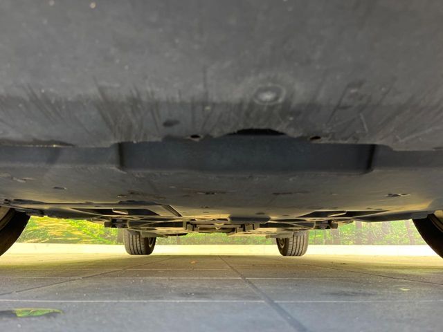 TOYOTA C-HR 2017 Image 31