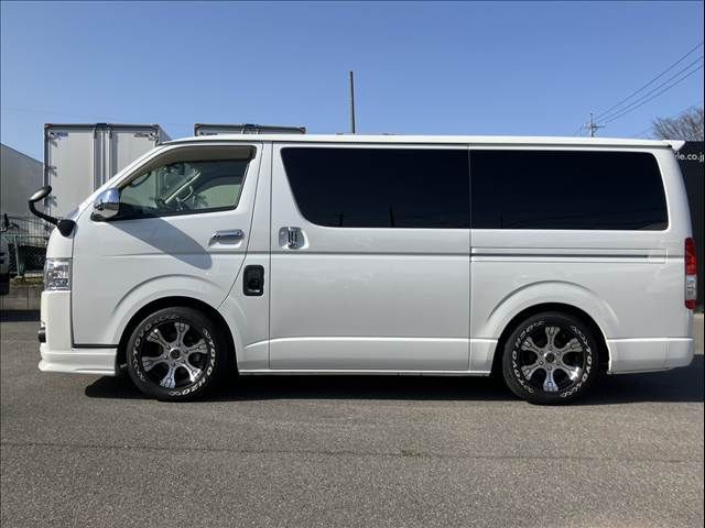 TOYOTA HIACE VAN 2WD 2014 Image 31