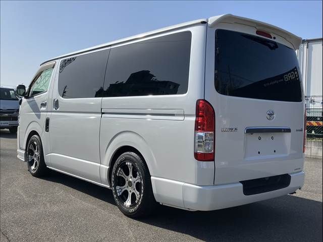 TOYOTA HIACE VAN 2WD 2014 Image 31