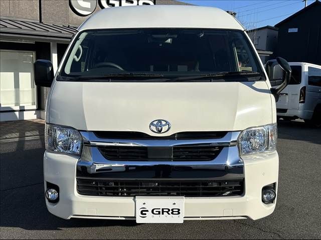TOYOTA HIACE VAN 2WD 2022 Image 31