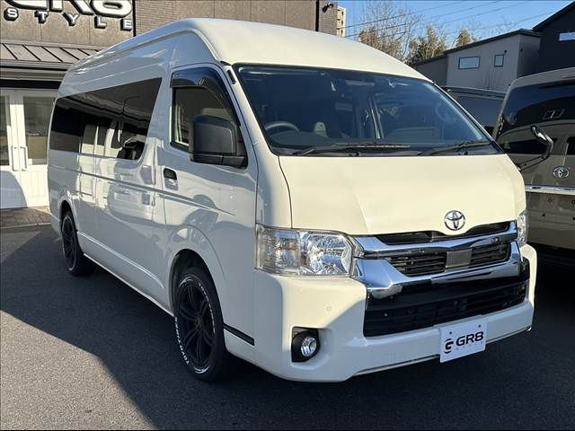 TOYOTA HIACE VAN 2WD 2022 Image 31