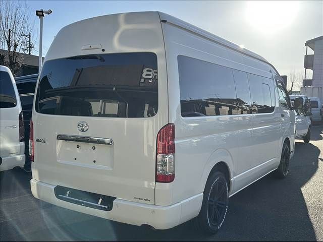 TOYOTA HIACE VAN 2WD 2022 Image 31