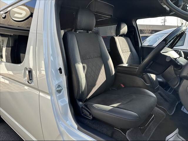 TOYOTA REGIUSACE VAN 1.25T 2020 Image 31