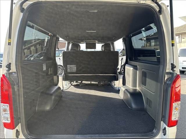 TOYOTA REGIUSACE VAN 1.25T 2020 Image 31