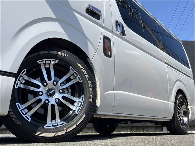 TOYOTA HIACE VAN 2WD 2023 Image 31