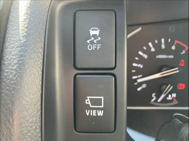 TOYOTA HIACE VAN 2WD 2023 Image 31