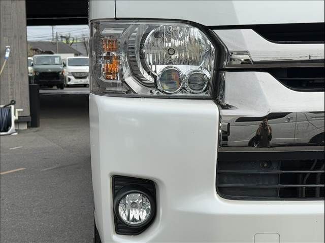 TOYOTA HIACE VAN 2WD 2018 Image 31
