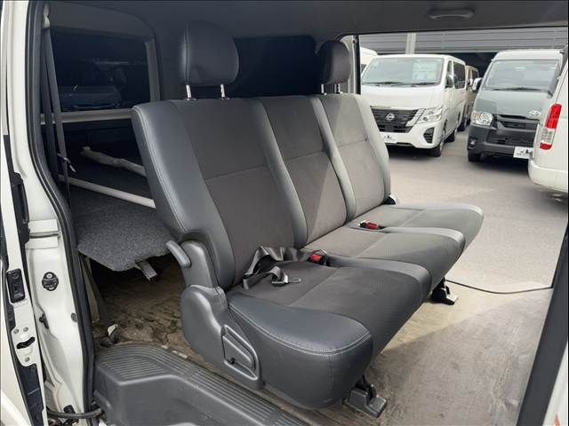 TOYOTA HIACE VAN 2WD 2018 Image 31