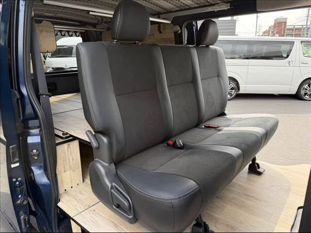 TOYOTA HIACE VAN 2WD 2017 Image 31