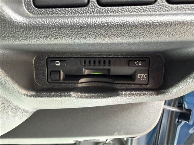 TOYOTA HIACE VAN 2WD 2017 Image 31