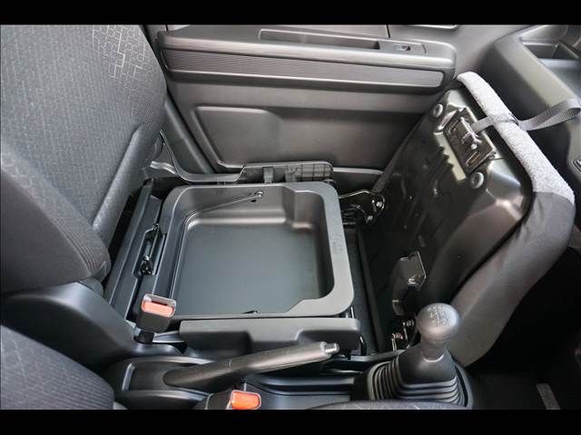 SUZUKI WAGON R 2023 Image 31