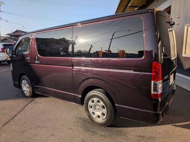 TOYOTA HIACE VAN 2WD 2020 Image 31