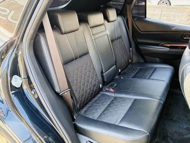 TOYOTA HARRIER HYBRID 2014 Image 31