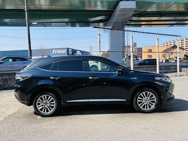 TOYOTA HARRIER HYBRID 2014 Image 31