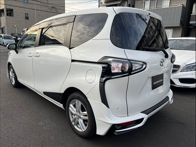 TOYOTA SIENTA 2019 Image 31