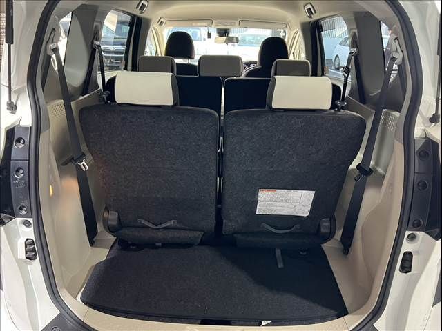 TOYOTA SIENTA 2019 Image 31