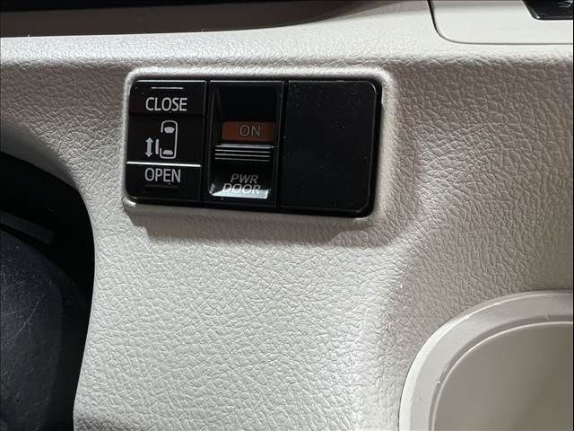 TOYOTA SIENTA 2019 Image 31