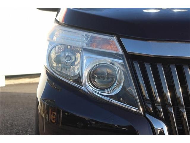 TOYOTA ESQUIRE HYBRID 2016 Image 31