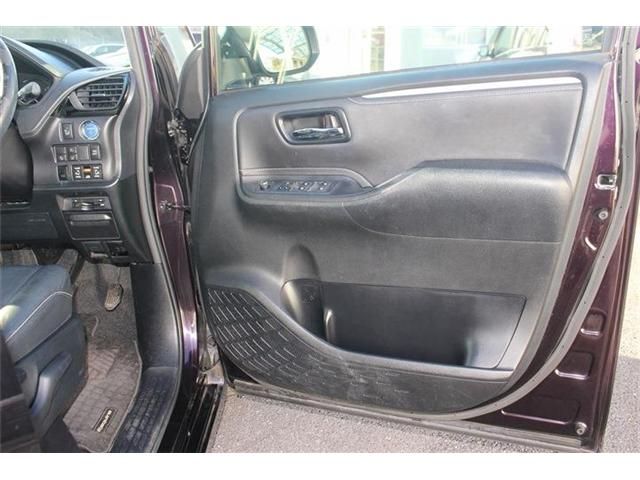 TOYOTA ESQUIRE HYBRID 2016 Image 31