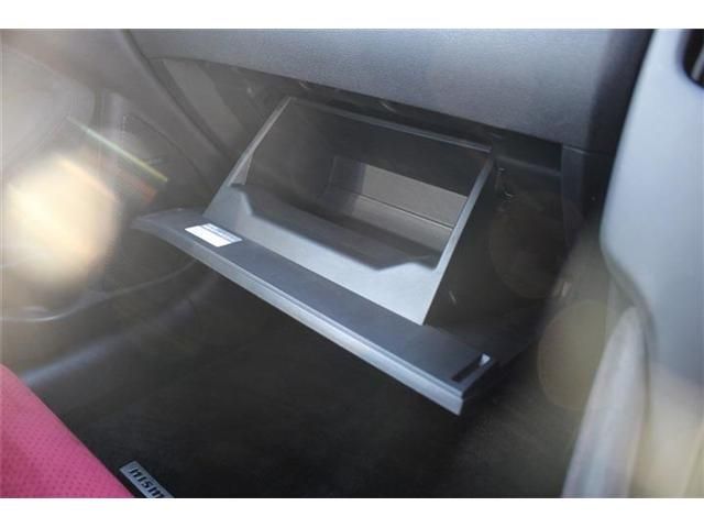 NISSAN FAIRLADY Z 2015 Image 31