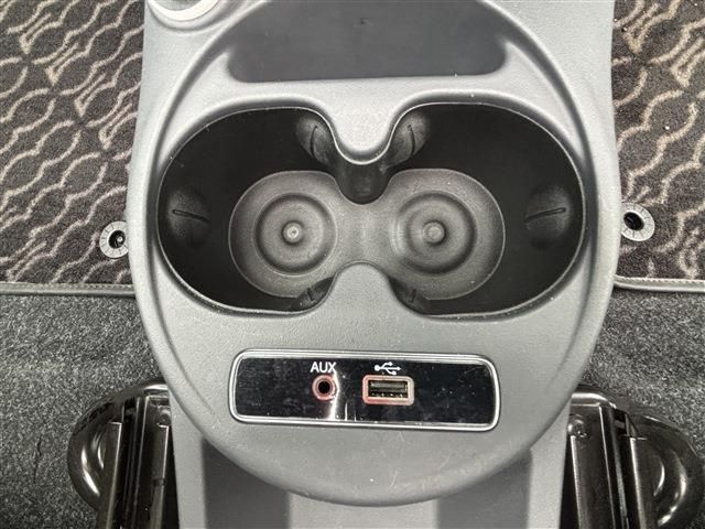 FIAT 500C 2018 Image 31